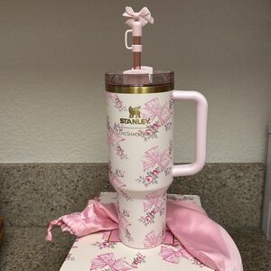 THE STANLEY X LOVESHACKFANCY